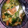 Soto daging sayur campur telor asin