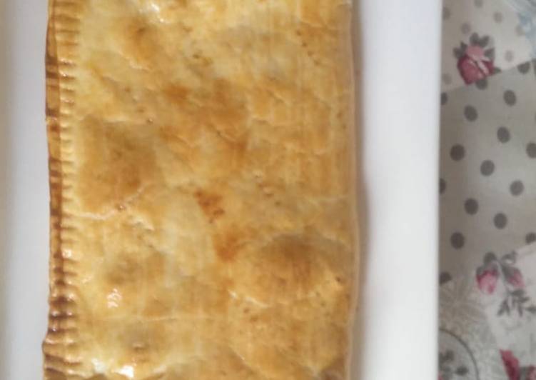 Empanada de pollo al curry