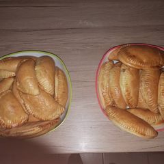 A picture of Nigerian Chicken Pie.
