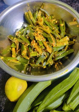 स्वादिष्टमसाला भिंडी रेसिपी मुख्य फोटो