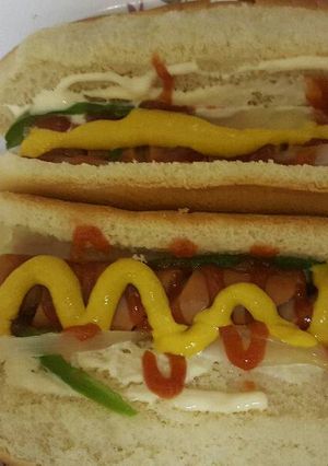 Una foto de Hot Dogs Sencillos