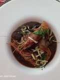 Suquet de gambas con patatas azules
