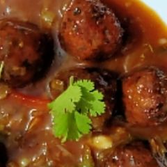 A picture of Spicy manchurian.