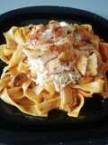 Tagliatella / Tallarines 🍝con tomate 🍅 y pollo empanado 🍗