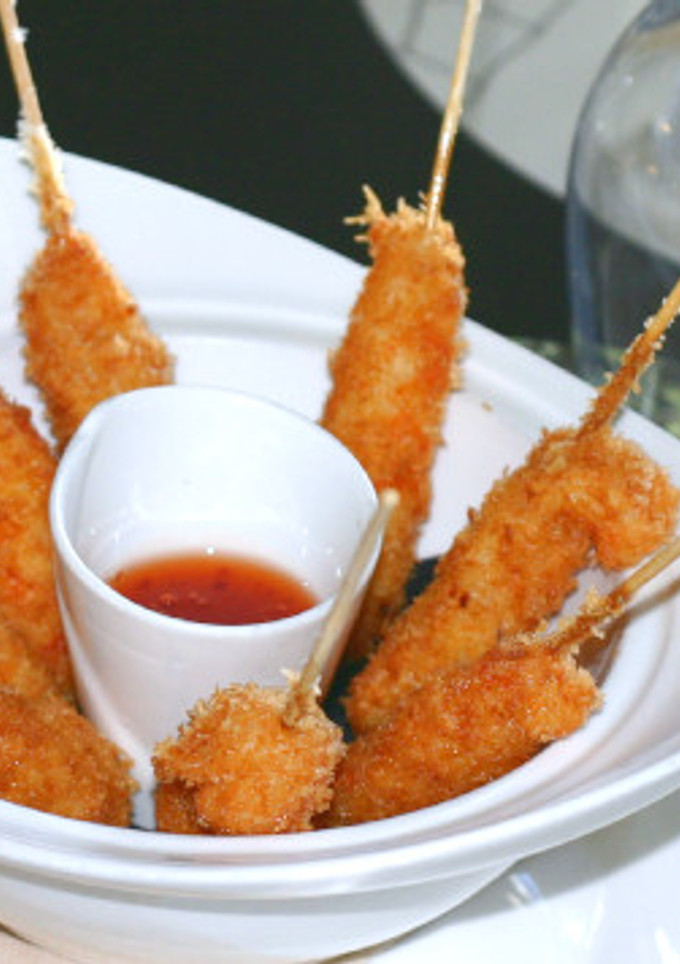 Una foto de Brochetas de Langostinos
