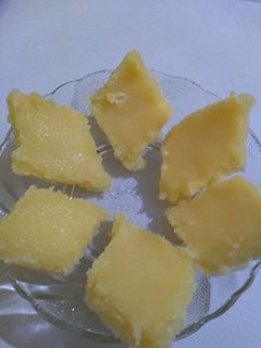 કોપરા પાક(Kopra paak recipe in Gujarati) રેસીપી મુખ્ય ફોટો