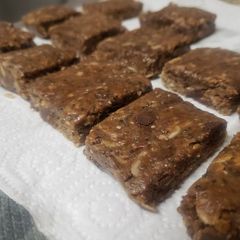 A picture of Chocolate Cookie Energy Bars.