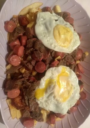 Una foto de Chorrillana casera