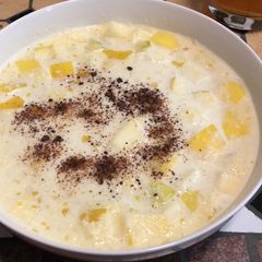 A picture of Apple Soup.