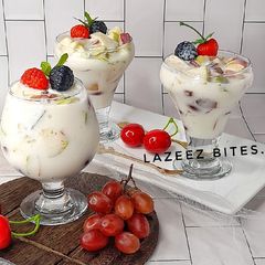 A picture of Fruity yogo.