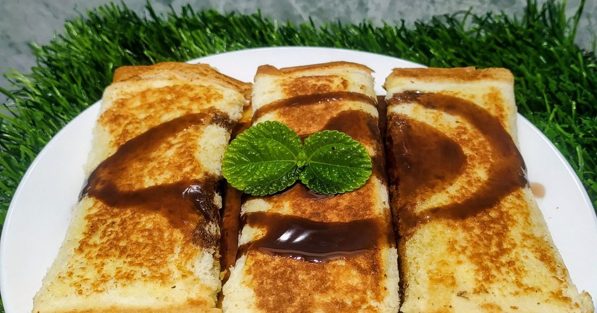 Roti Tawar Panggang Isi Vla Pisang
