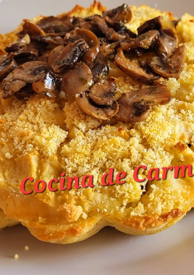Una foto de Tarta de patatas con champiñones y queso