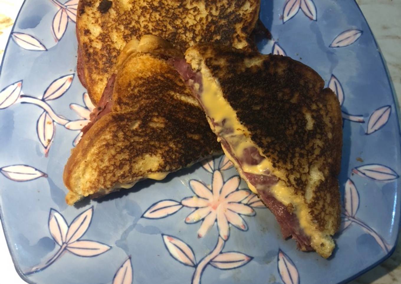 Grilled Pastrami Cheese Sandwich