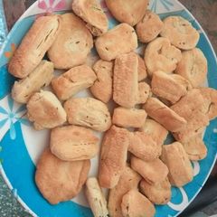 A picture of Rj special Jeera biscuits.