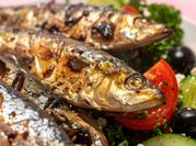 Une photo de salade concombre
