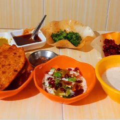 A picture of Roti Chaat.