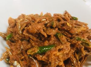 Foto resep Kareng masak sunti Aceh/ikan teri besar