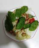 Ensalada de anacardos y albahaca