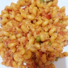 A picture of Vagitable mecroni.