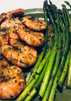 A picture of Garlic Shrimp.