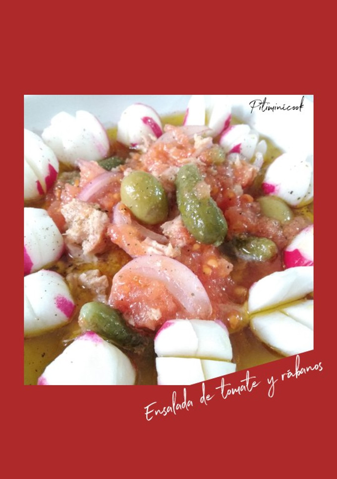 Una foto de Ensalada de tomate y rábanos