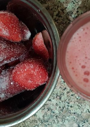 صورة لوصفة عصير الفراولة الطازج