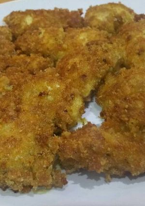 A picture of Chunky cheesy chicken nuggets.