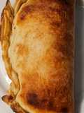 Calzone z szynką albo salami i jalapeńo 🌶