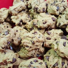 A picture of Chocolate Chip Cookies.