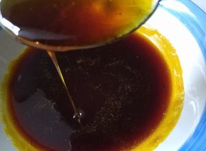 Una foto de Caramelo líquido para cremas helados lo que gustes