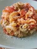 Trottole vegetales con cherry y queso feta