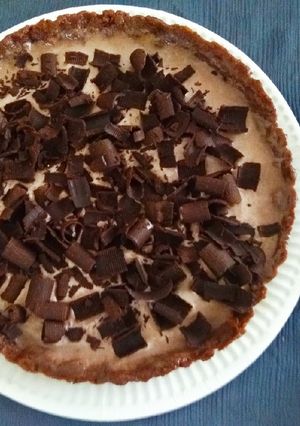 A picture of Chocolate Chip Ice-cream Pie.