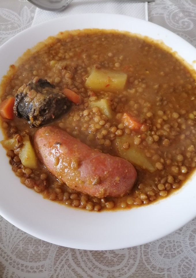 Una foto de Lentejas con chorizo y morcilla (Thermomix)