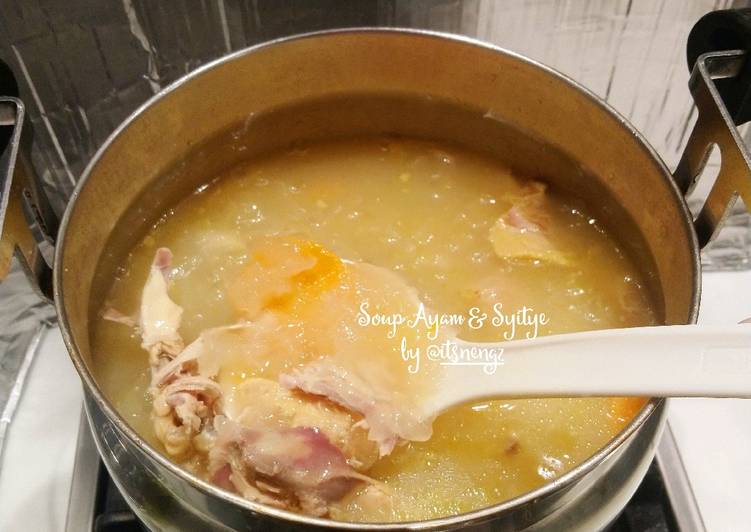 Langkah Mudah untuk Menyiapkan Soup ayam yang Bisa Manjain Lidah