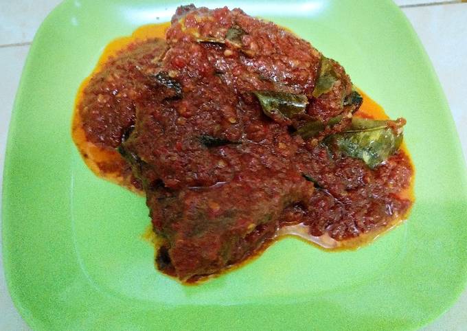 Ikan Mas Goreng Balado