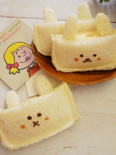 好療癒「小兔蛋沙拉吐司」簡單的可愛造型。 的食譜成品照片