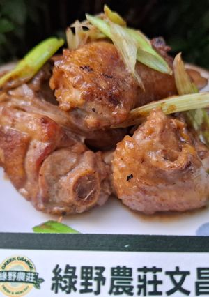 最受歡迎的便當菜料理-豆腐乳燒雞 的食譜成品照片