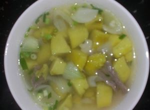 Hình của món Canh khoai lang nấu thịt bò.