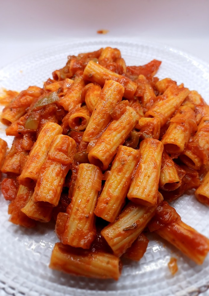 Una foto de Tortiglioni con salsa de tomate