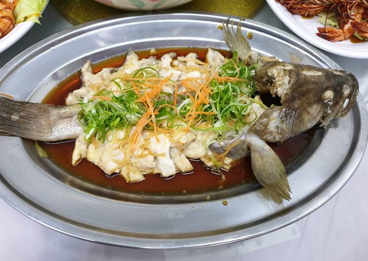 Easy Way to Prepare Tasty Steam Grouper 蒸石斑鱼