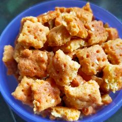 A picture of Cheese Crackers.