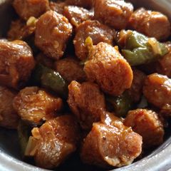 A picture of Nutrella Soya Chilli Fry.