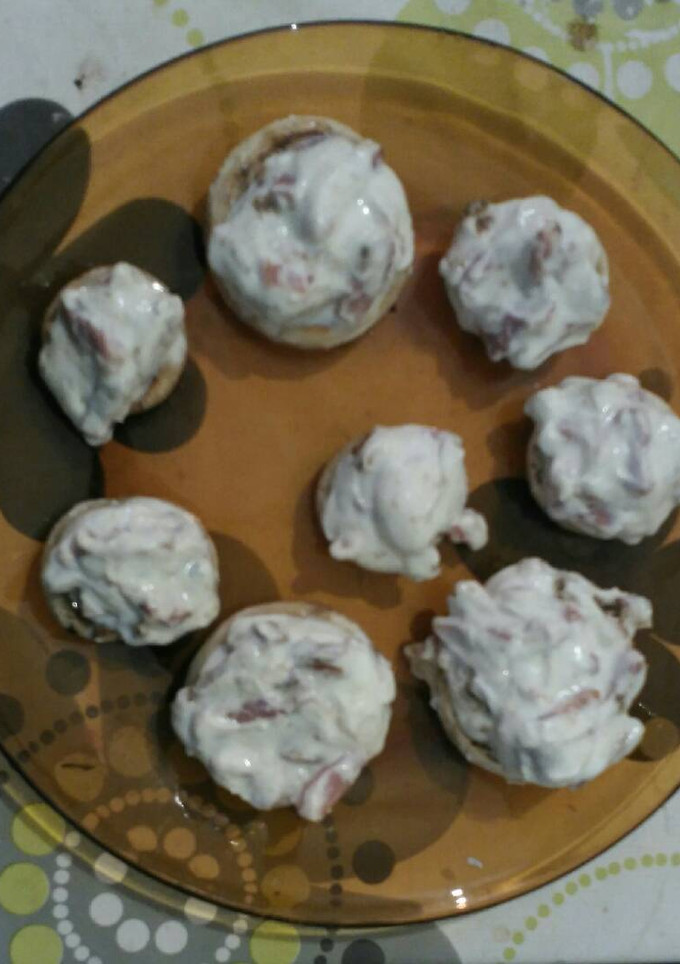 Una foto de Champiñones rellenos de queso y bacon