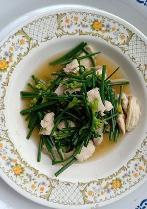 รูปของ อกไก่ผัดดอกกุยช่าย คลีน