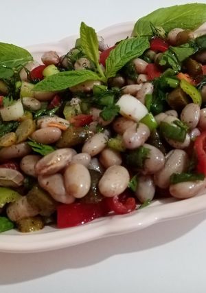 O poză a rețetei Salată de fasole Boamba încondeiată (de post).