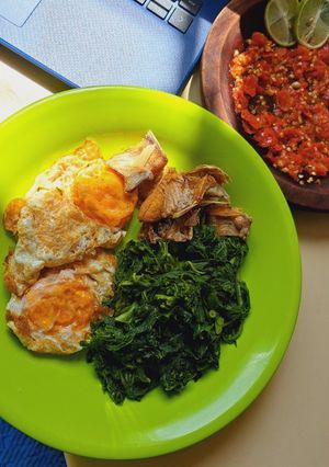 Foto resep Sambal mentah + lalapan