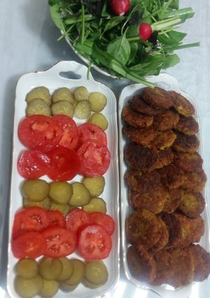 عکسی از دستور کتلت لوبیا سفید