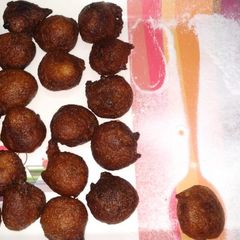 A picture of Gulgule (Sweet Pua).
