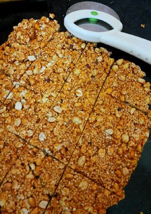 A picture of Till or Badam ki Chikki.