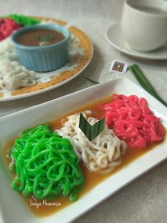 Foto resep Putu Mayang